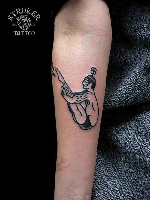 水泳-男-刺青 タトゥー traditional tattoo bw