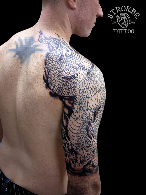 龍-刺青-和彫り-タトゥー-tattoo