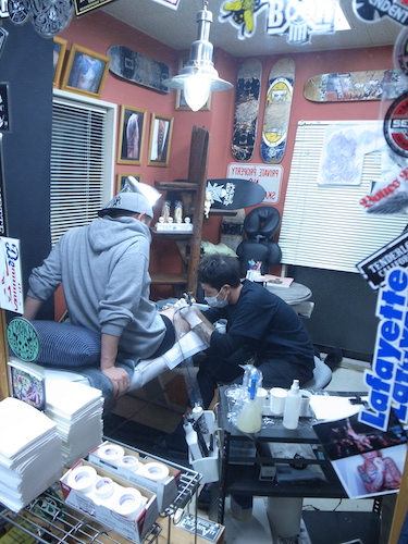 tattooing_tsubasa