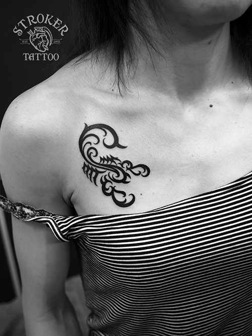 タトゥー-サソリ-トライバル-tattoo-tribal-scorpion