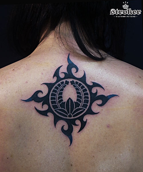 太陽と月のtattoo Stroker Tattoo