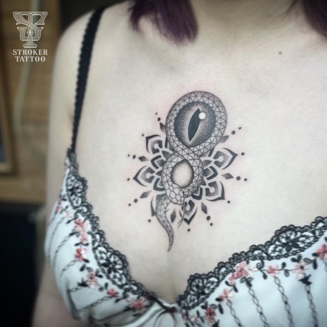 蛇 snake 曼荼羅 mandala マンダラ ジオメトリック geometric タトゥー tattoo