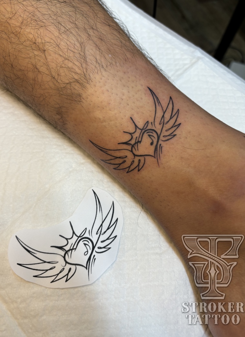 ハート王冠タトゥー