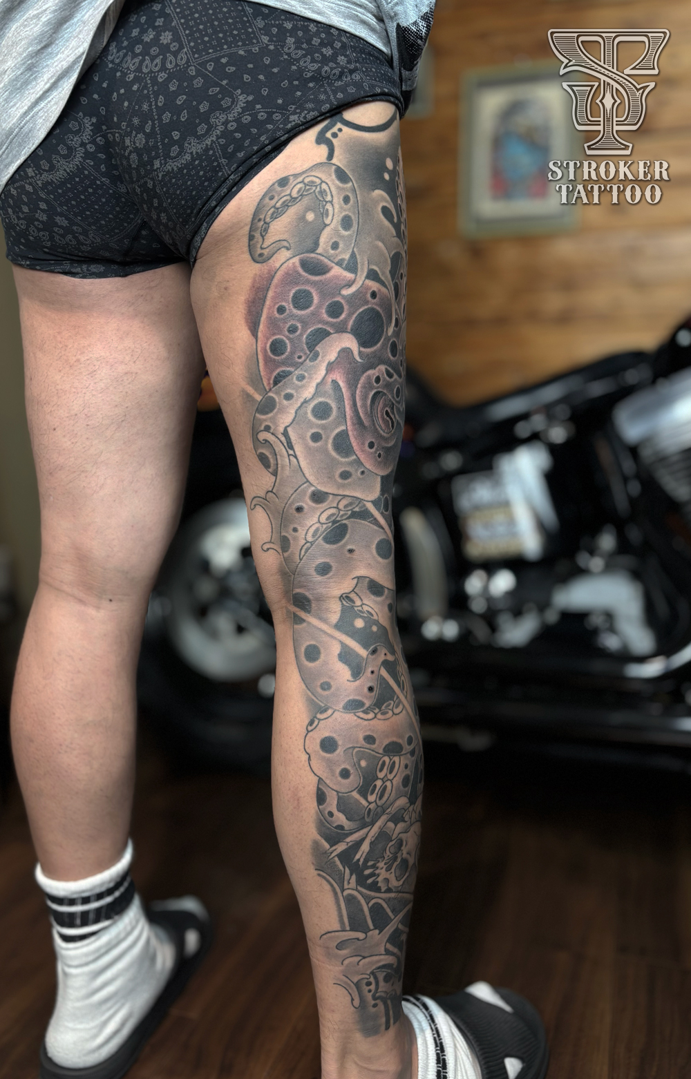 タコの脚タトゥー3