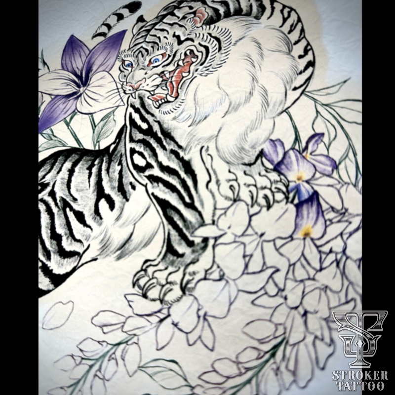 白虎タトゥー フジの花 桔梗
